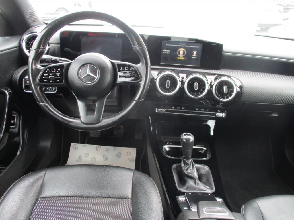 Mercedes-Benz CLA Kombi 1,5 l 85 kw