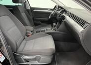 Volkswagen Passat 24