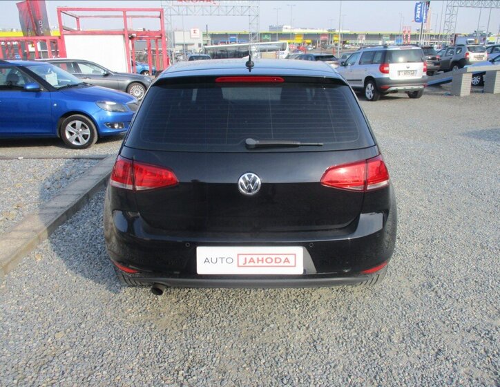 Volkswagen Golf Hatchback 1,2 l 77 kw