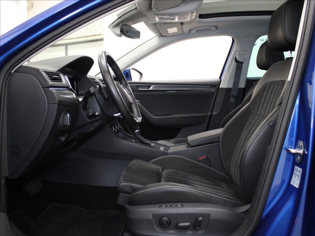 Škoda Superb Kombi 1,4 l 160 kw