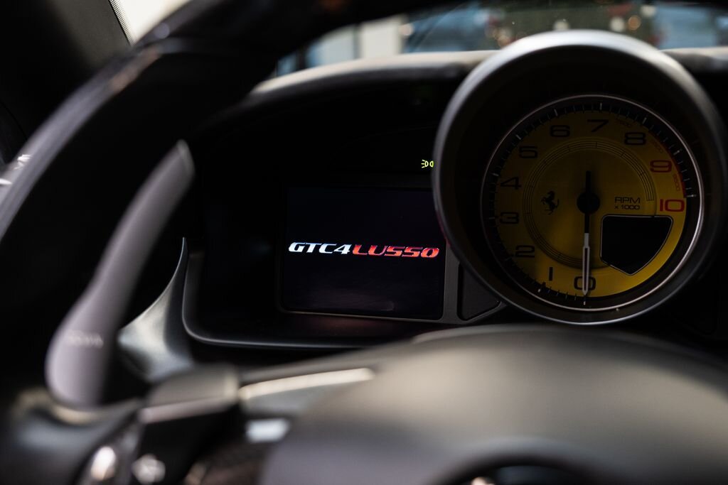 Ferrari GTC4 Lusso Kupé 6,3 l 507 kw