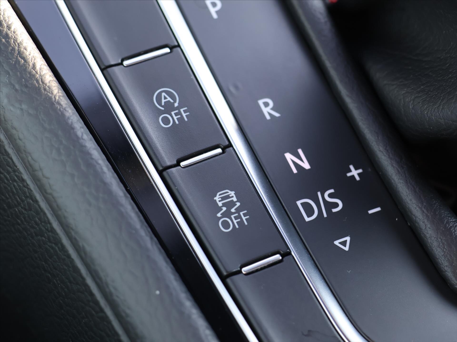 Volkswagen Golf Hatchback 2,0 l 180 kw