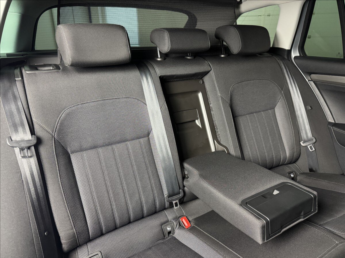 Škoda Superb Kombi 1,4 l 160 kw