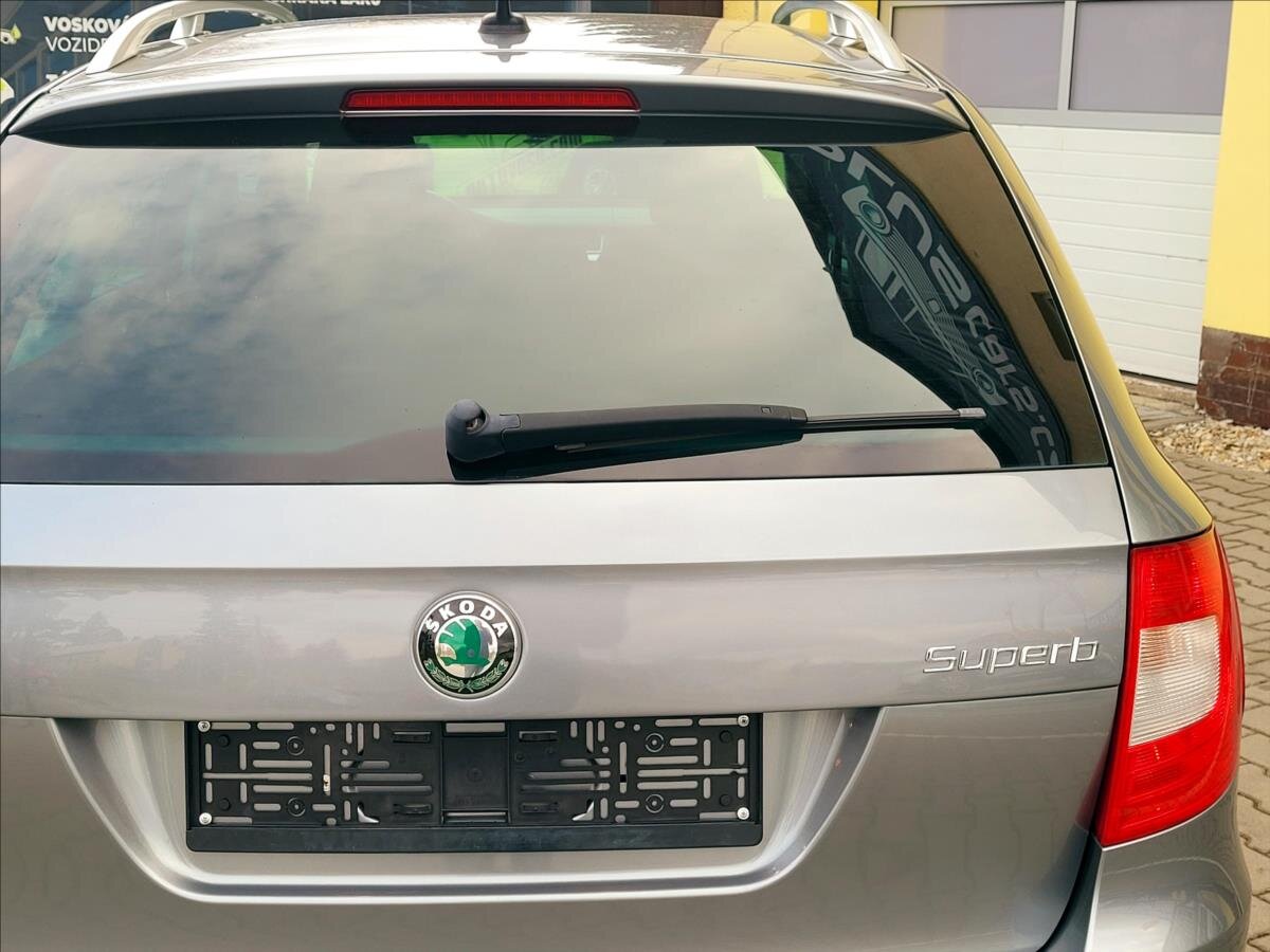 Škoda Superb Kombi 1,8 l 118 kw