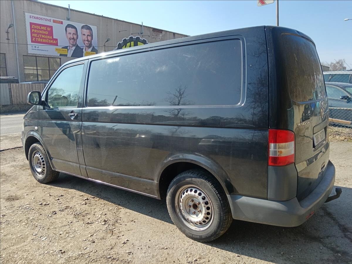 Volkswagen Transporter Skříň 2,0 l 75 kw