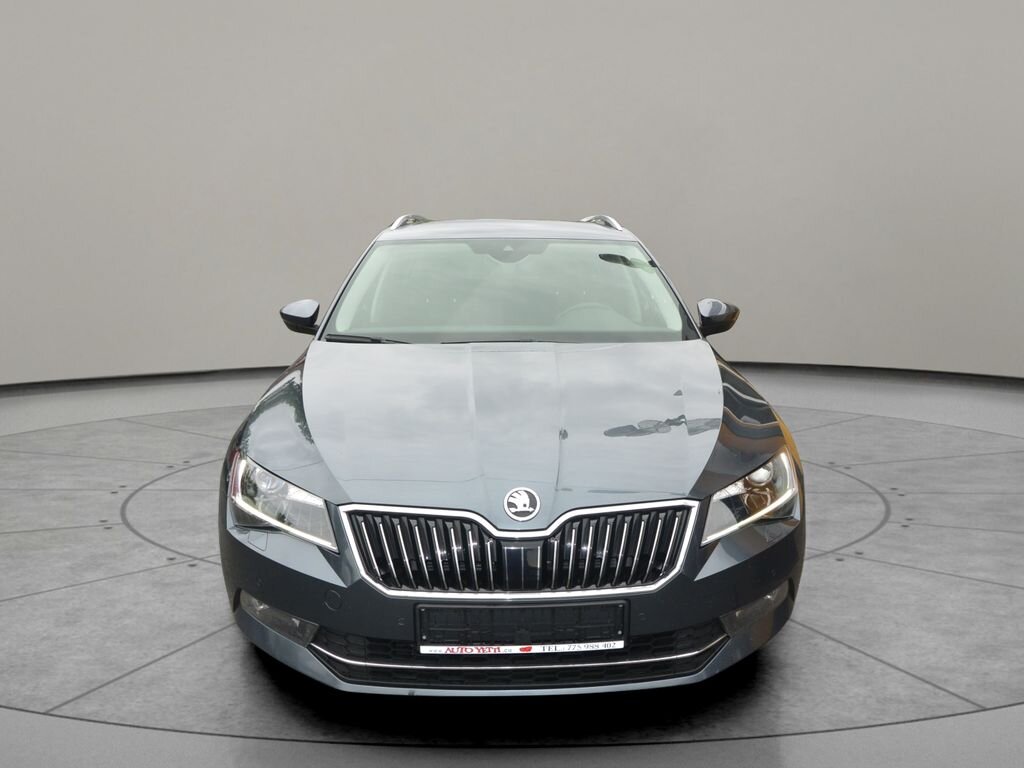 Škoda Superb Kombi 2,0 l 140 kw