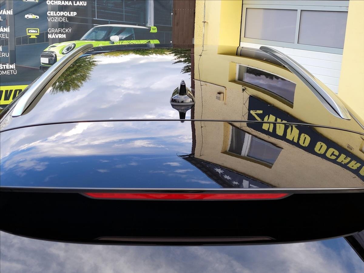 Škoda Superb Kombi 1,5 l 110 kw