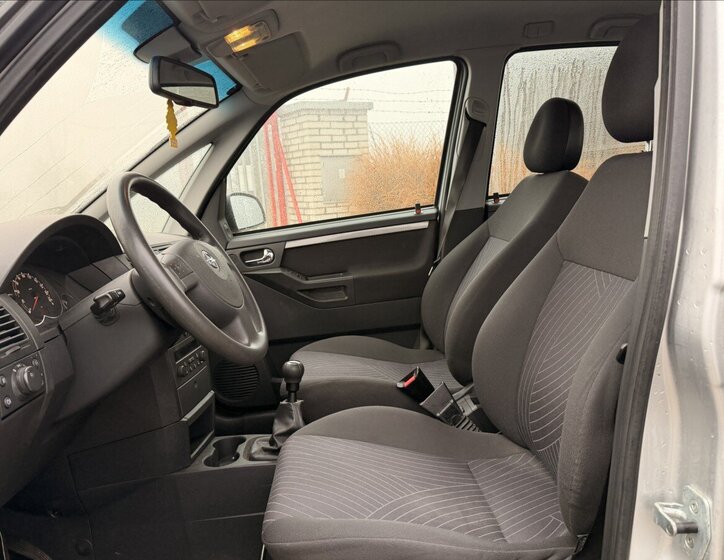 Opel Meriva 9