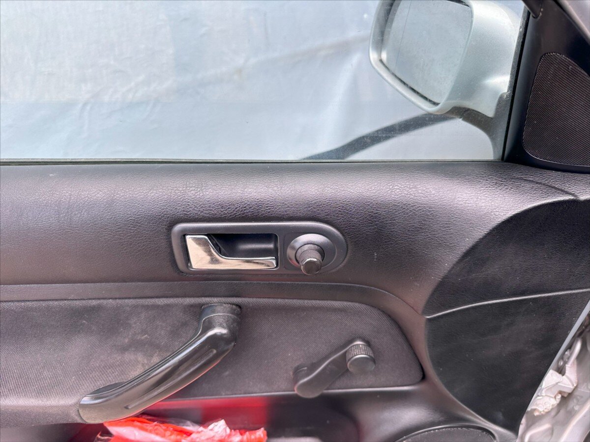 Volkswagen Golf Kombi 1,4 l 55 kw