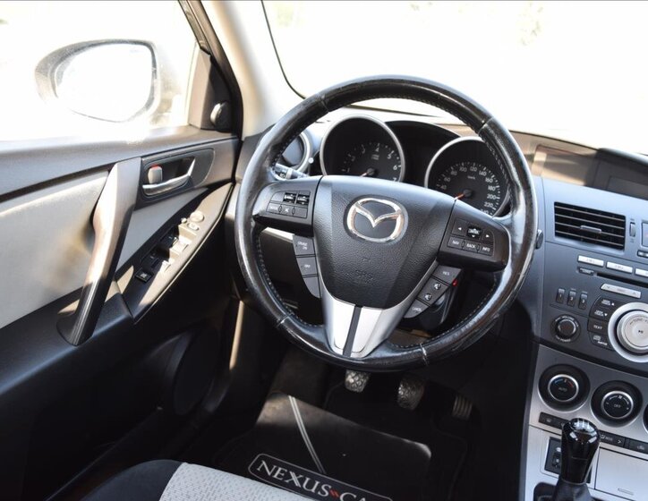 Mazda 3 Hatchback 1,6 l 77 kw