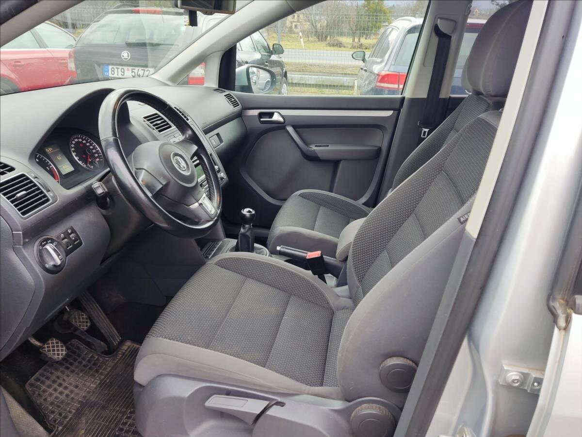 Volkswagen Touran Kombi 2,0 l 103 kw