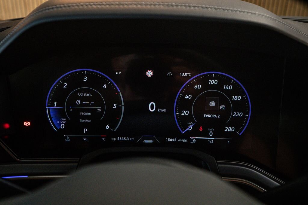 Volkswagen Touareg SUV / Terénní 3,0 l 210 kw