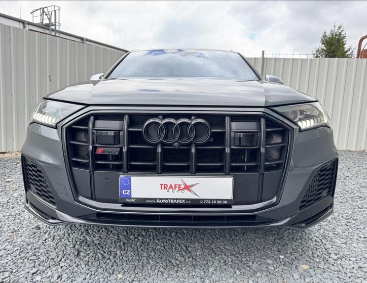 Audi SQ7 Kombi 4,0 l 320 kw