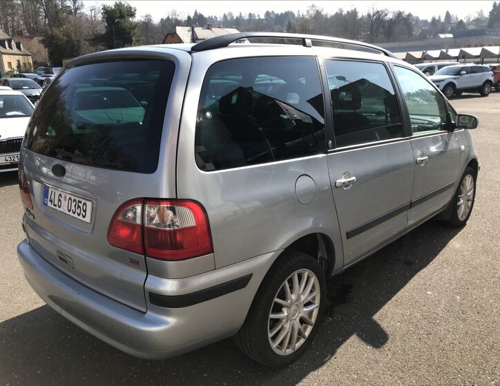 Ford Galaxy Kombi 1,9 l 96 kw
