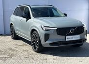 Volvo XC90 4