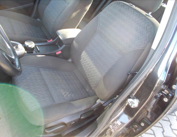 Opel Astra Sedan 1,4 l 103 kw