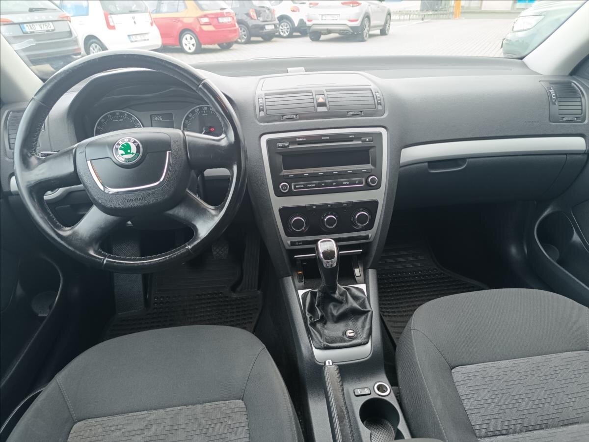 Škoda Octavia Liftback 2,0 l 81 kw