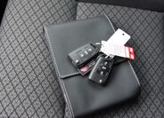 Volkswagen Multivan 43