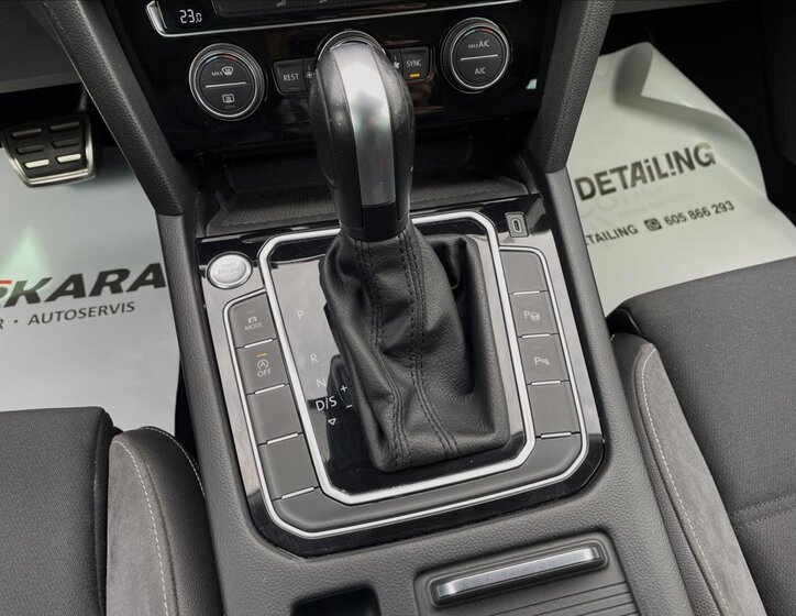 Volkswagen Passat Kombi 2,0 l 140 kw