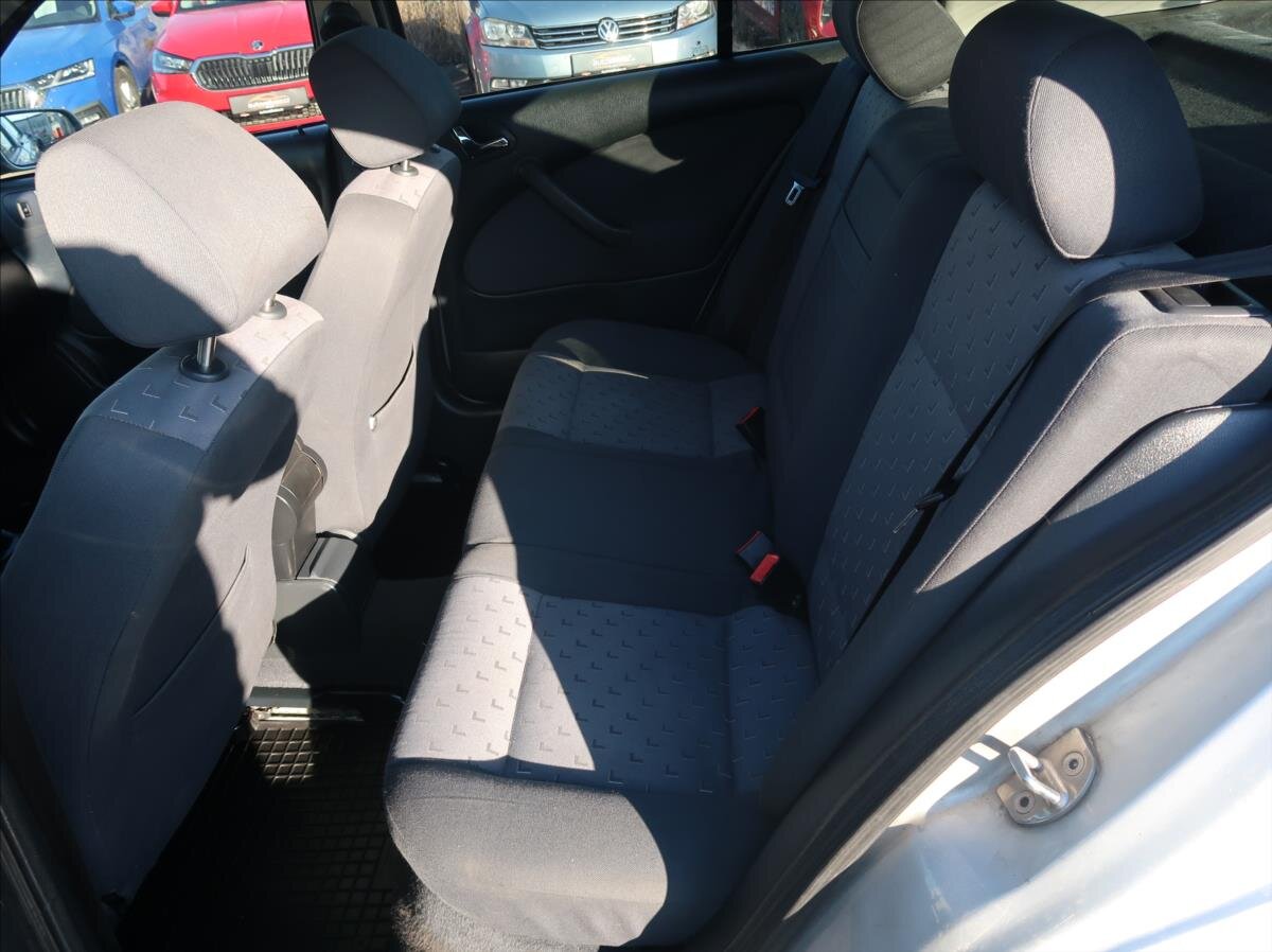 Škoda Octavia Liftback 1,9 l 66 kw