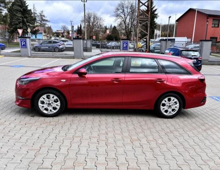 KIA Ceed Kombi 1,5 l 117 kw