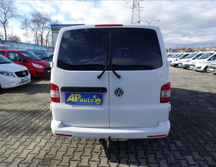Volkswagen Caravelle Ostatní 2,0 l 132 kw