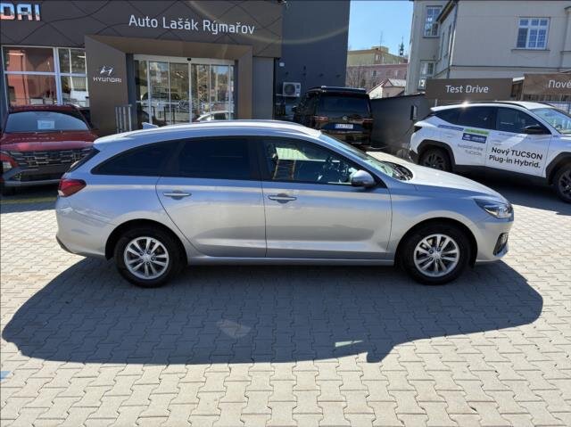 Hyundai i30 Kombi 998,0 88 kw
