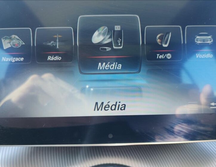 Mercedes-Benz GLA CUV 1,6 l 115 kw