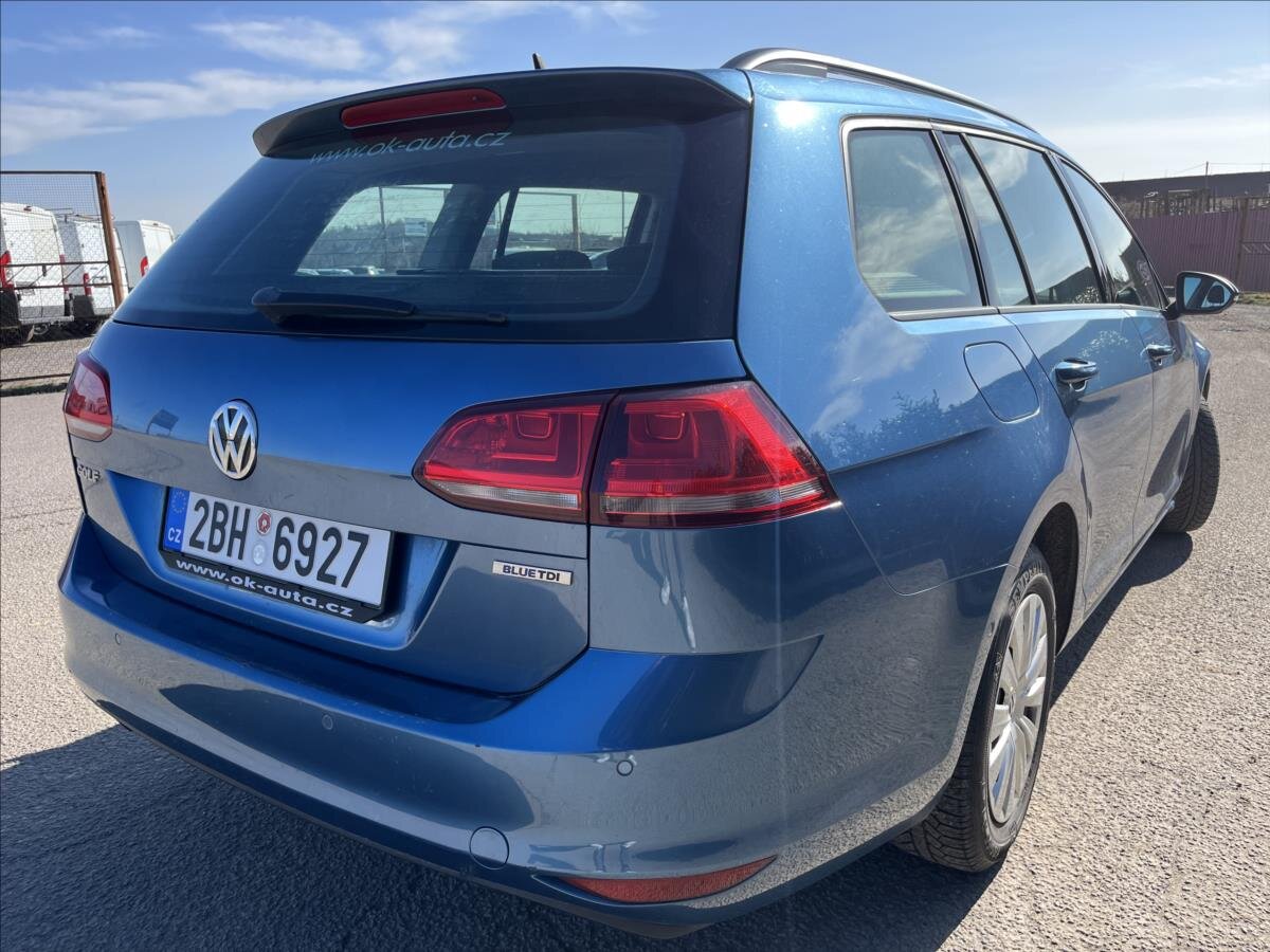 Volkswagen Golf Kombi 1,6 l 81 kw