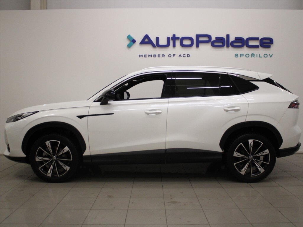 MG HS SUV 1,5 l 125 kw