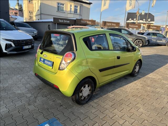 Chevrolet Spark Hatchback 995,0 50 kw