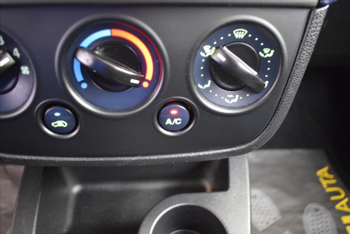 Ford Fiesta Hatchback 1,3 l 44 kw