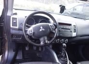 Mitsubishi Outlander 21