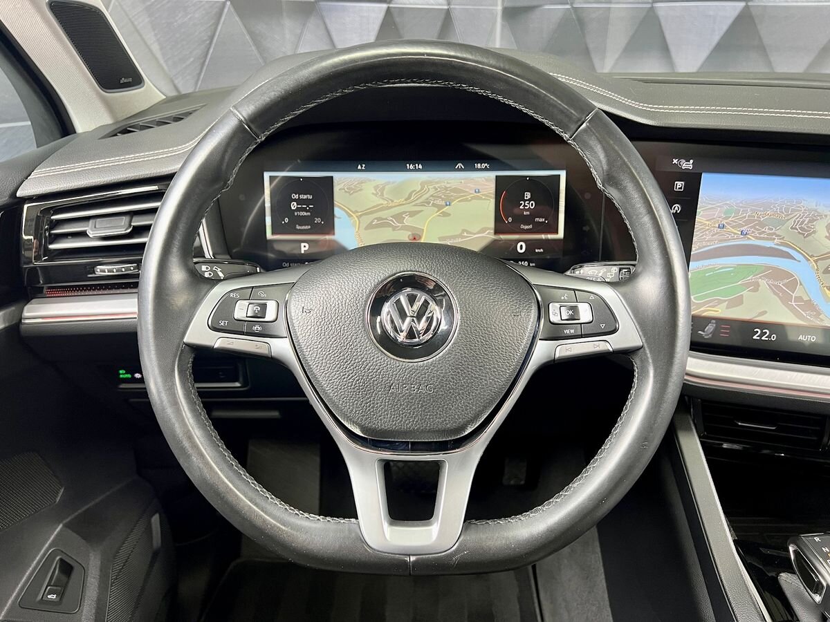 Volkswagen Touareg SUV / Terénní 3,0 l 210 kw