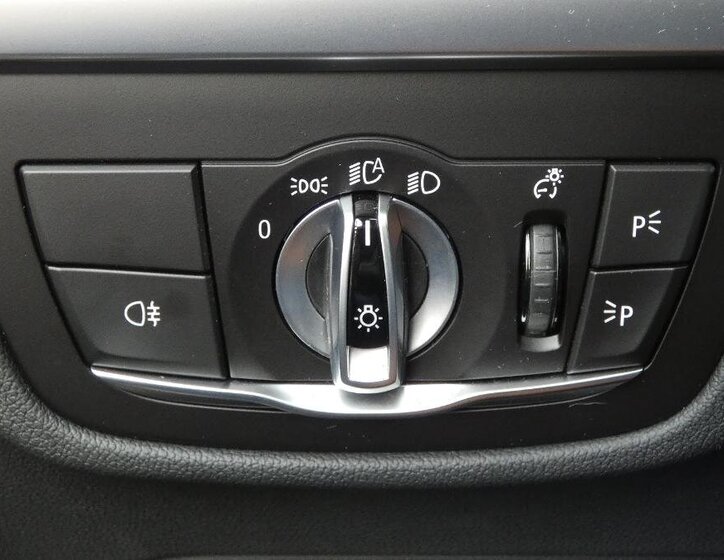 BMW X3 SUV / Terénní 2,0 l 140 kw