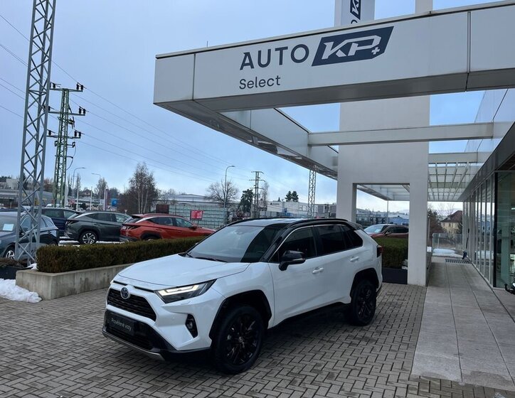 Toyota RAV4 SUV 2,5 l 131 kw