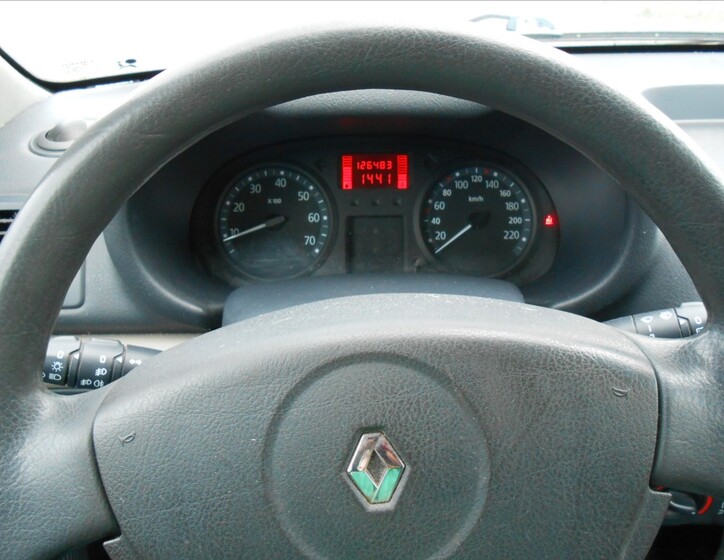 Renault Clio 19