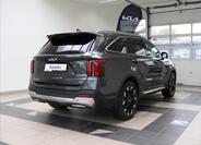 KIA Sorento 4