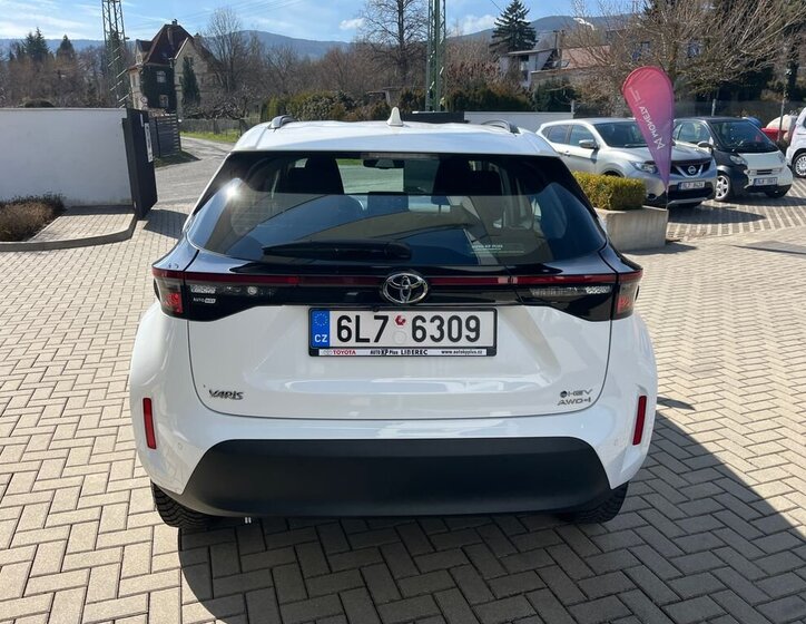 Toyota Yaris Cross SUV / Terénní 1,5 l 68 kw