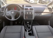 Volkswagen Touran MPV 1,9 l 77 kw