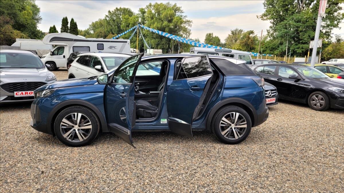 Peugeot 3008 SUV / Terénní 1,5 l 96 kw