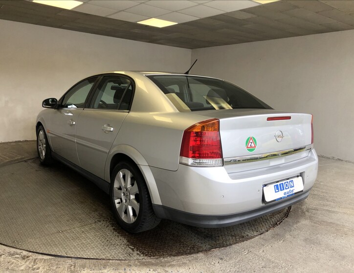 Opel Vectra 5