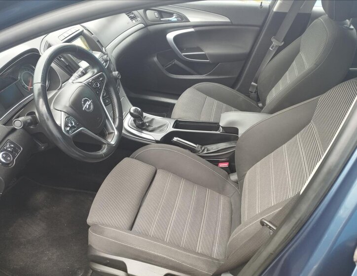 Opel Insignia Kombi 2,0 l 88 kw