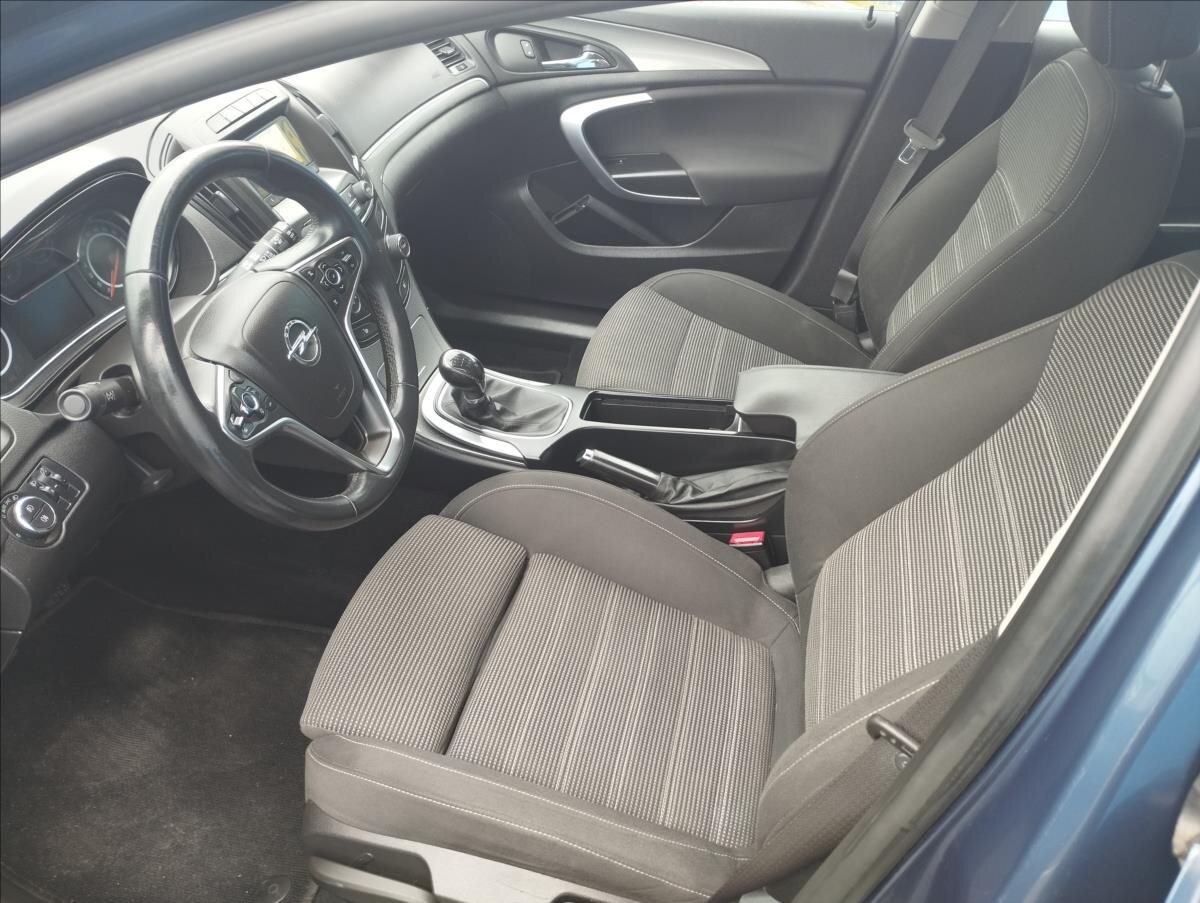 Opel Insignia Kombi 2,0 l 88 kw