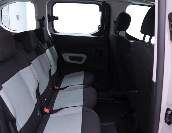 Citroën Berlingo MPV 1,5 l 75 kw