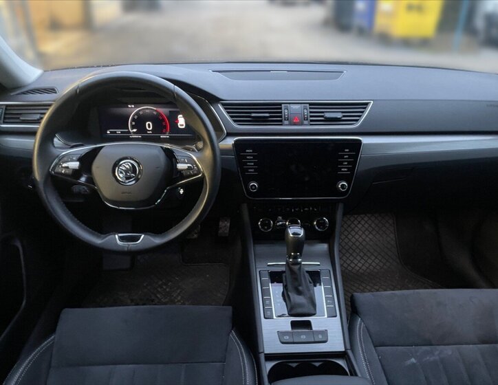 Škoda Superb Kombi 2,0 l 110 kw