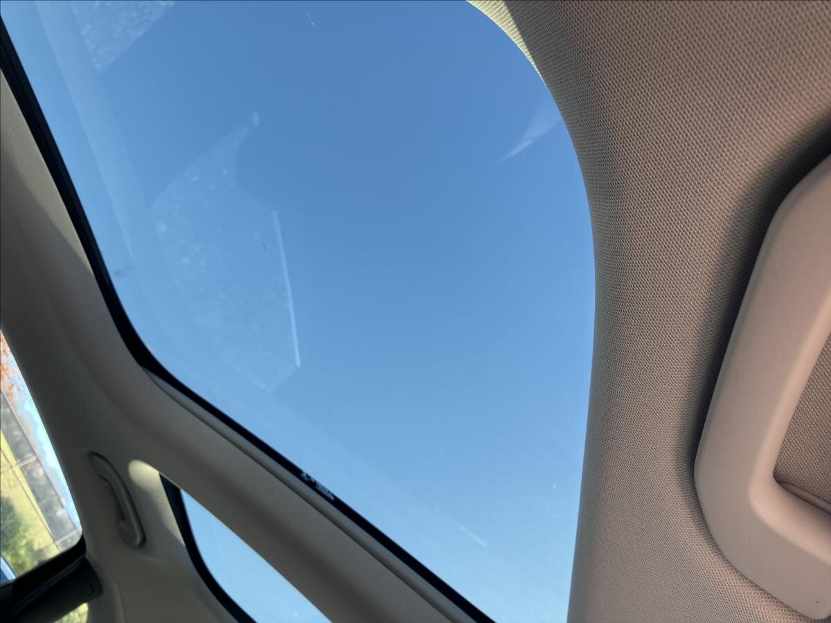 Mercedes-Benz Třídy B Hatchback 1,3 l 100 kw