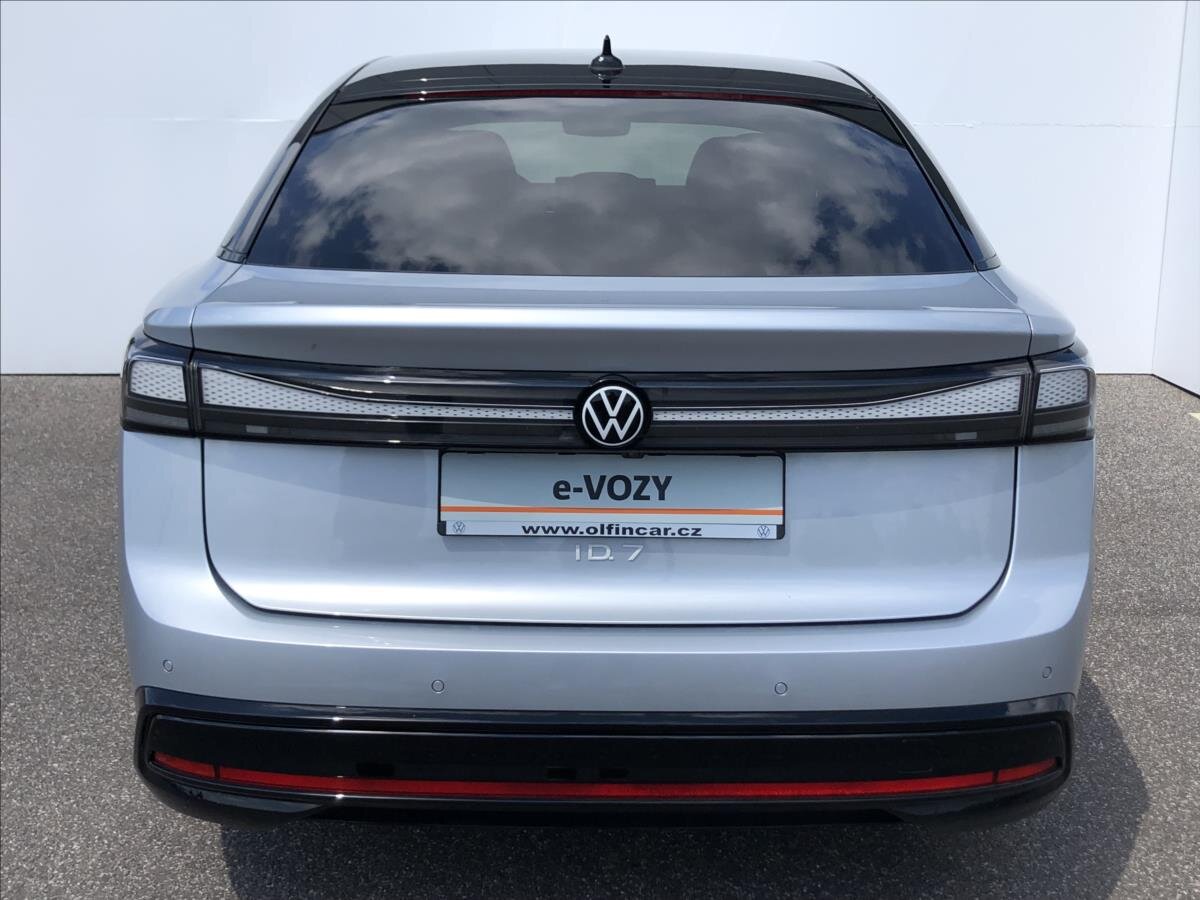 Volkswagen ID.7 Liftback 0,0 210 kw