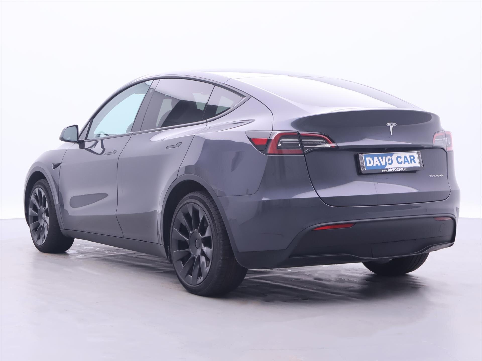 Tesla Model Y SUV 0,0 378 kw