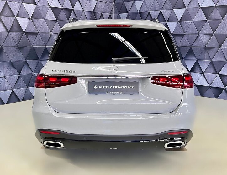 Mercedes-Benz GLS SUV 3,0 l 270 kw